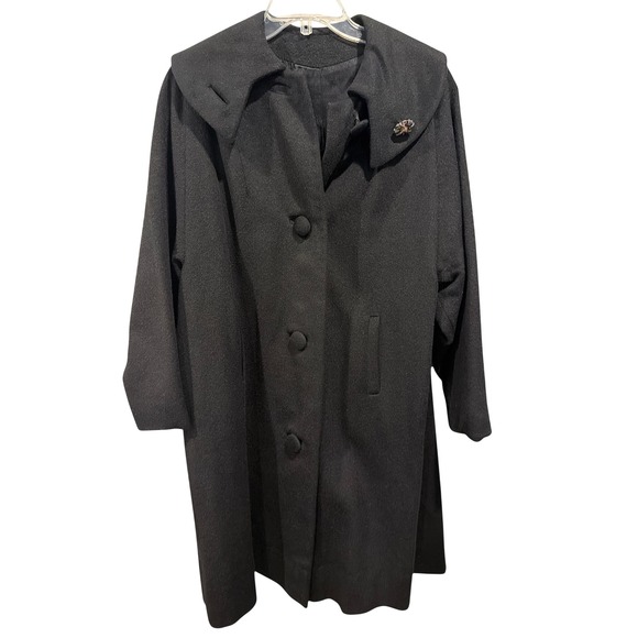 Paul R. Nissen Jackets & Blazers - Paul R. Nissen Coat Black Vintage Wool Oversized Collar Rhinestone Brooch ILGWU